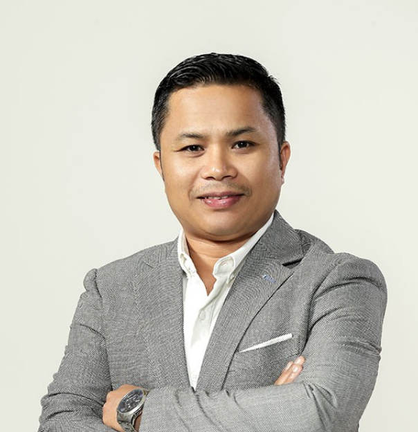 Daniel D. Shrestha